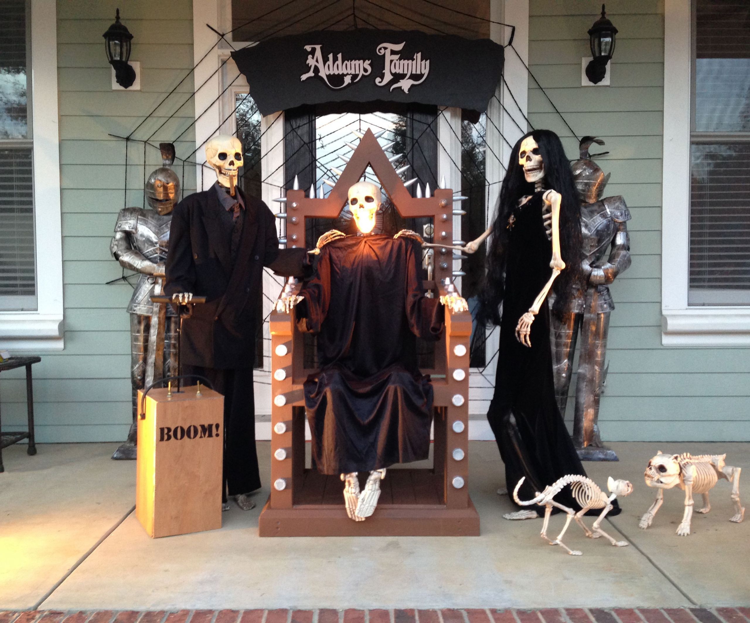 Addams Family Halloween Decorations Fresh the Addams Family Halloween Party – Artofit