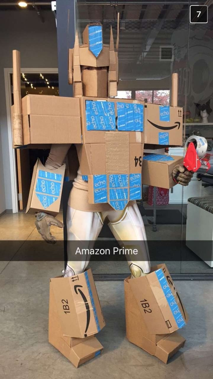 Amazon Prime Halloween Costumes Elegant This Woman S Amazon Prime Costume Just Won Halloween