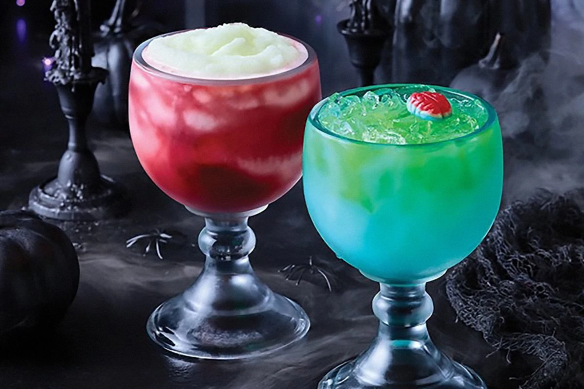 Applebee&amp;#039;s Halloween Drinks Unique Applebee’s Giant $5 Boo Zy Halloween Cocktails