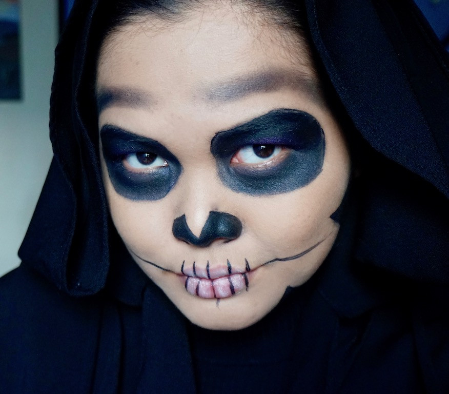 Basic Skull Makeup Beautiful Easy Halloween Makeup Tutorial 3 Products Skull Makeup Youtube