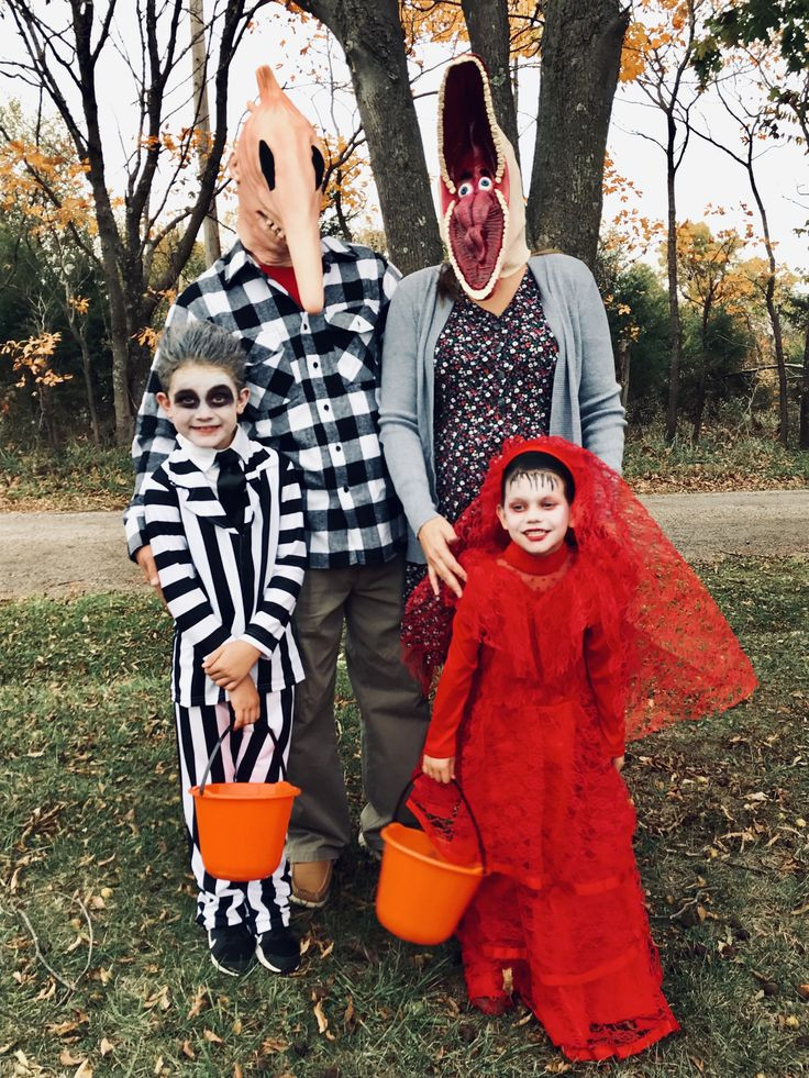 Beetlejuice Family Costume Lovely Family Beetlejuice Costumes