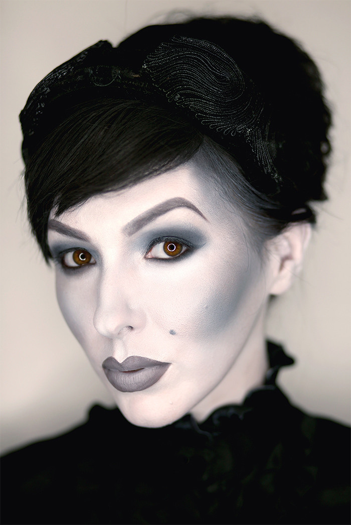 Black and White Halloween Makeup Elegant 7 Easy Halloween Makeup Tutorials You Should Try for This Year S Costume