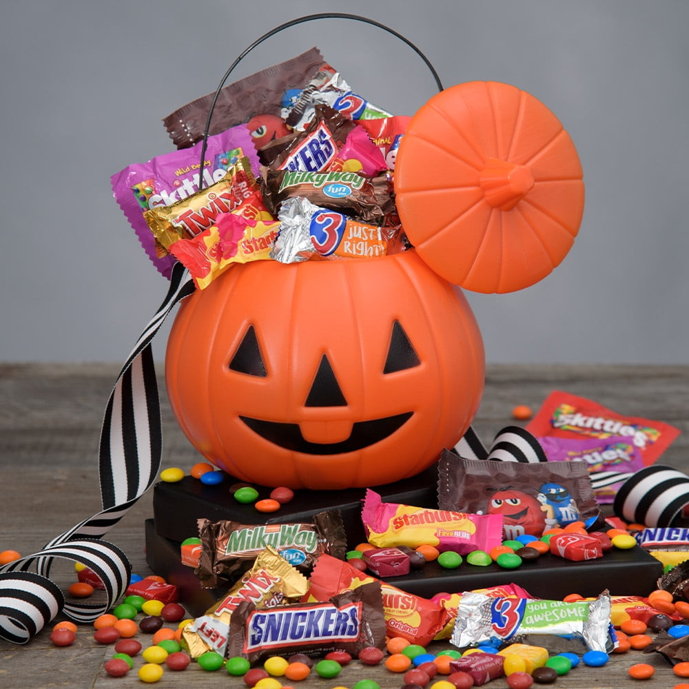 Candy Basket for Halloween Luxury Halloween Treats Basket Ideas the Cake Boutique