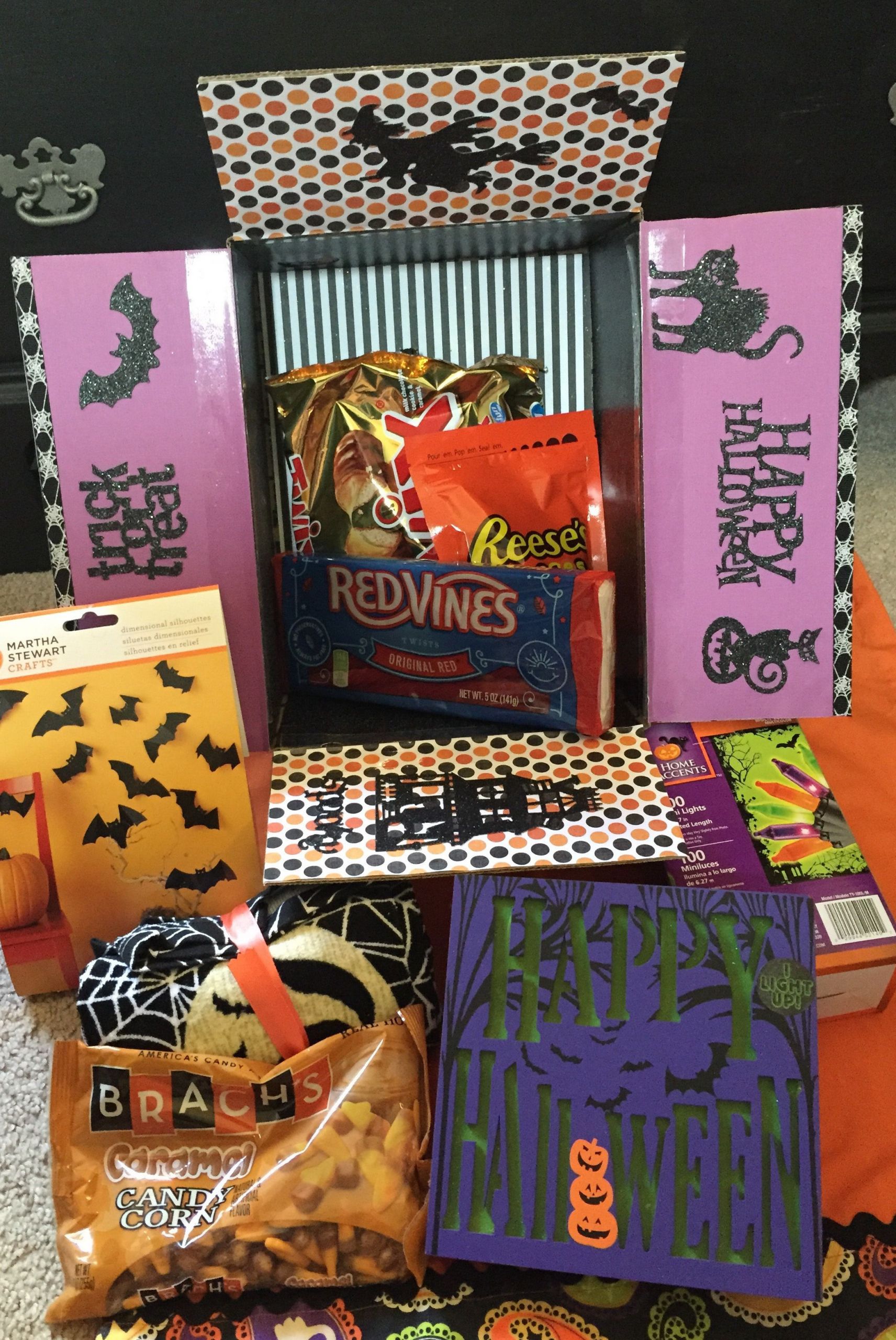 Care Package Halloween New 33 Amazing Halloween Care Package Ideas for College Students