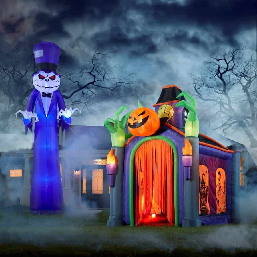 Clearance Halloween Decorations Beautiful Lowe S Halloween Clearance F Inflatables &amp; Lights