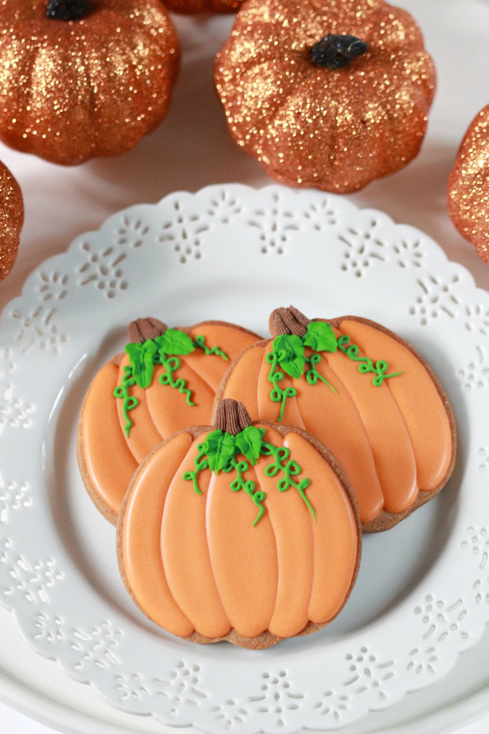 Decorated Pumpkin Cookies Unique Video How to Decorate Pumpkin Cookies Sweetopia