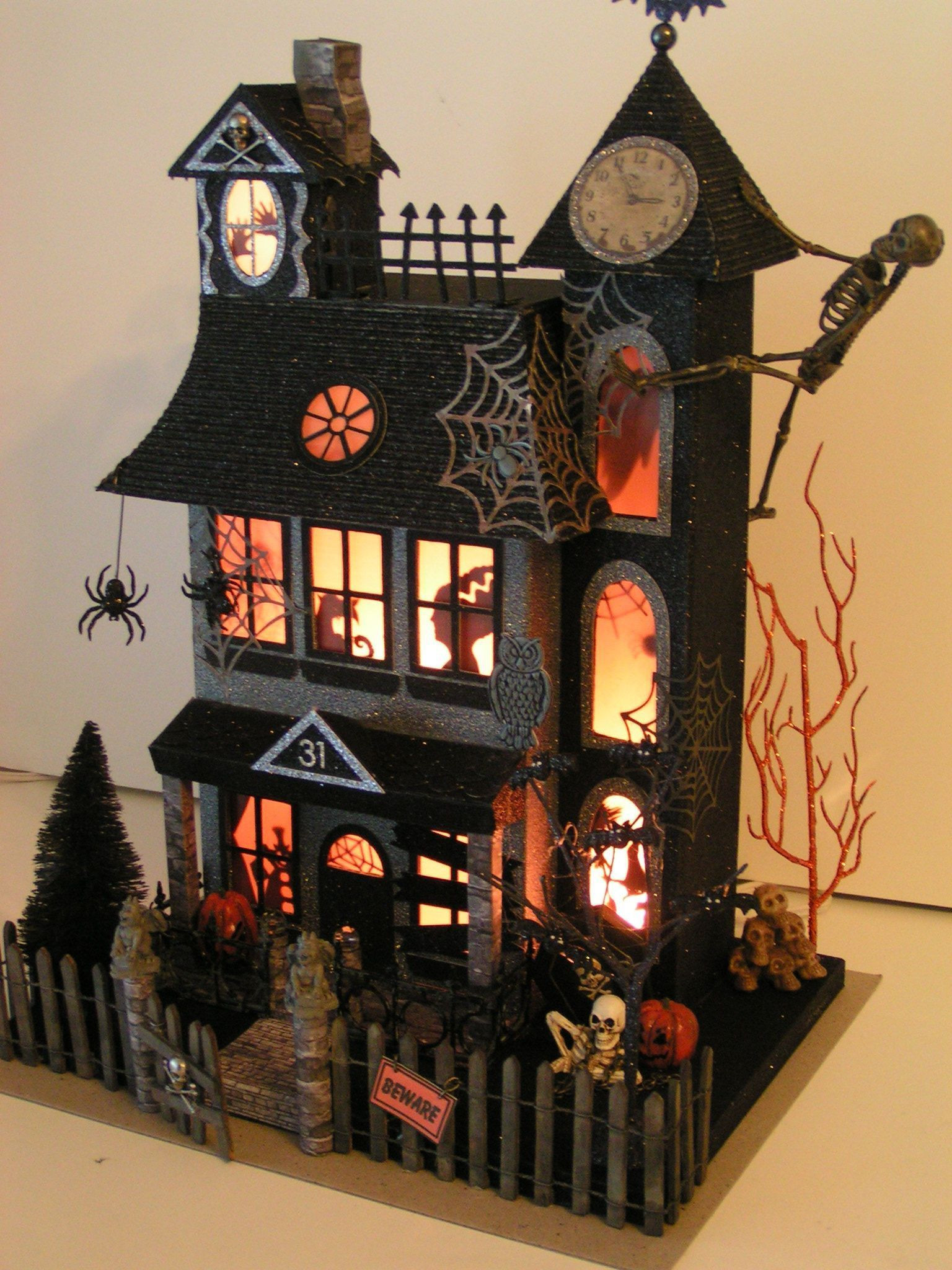 Decorative Haunted House Lovely 30 Cool Haunted House Crafts Perfect for Halloween Halloweenvillage 30