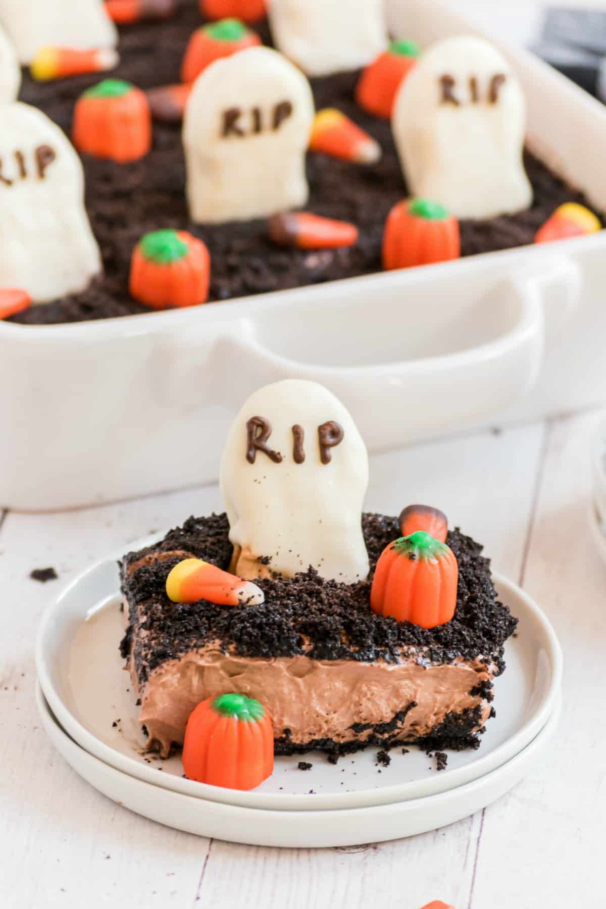 Dirt Cake for Halloween Lovely Halloween Dirt Cake Recipe Graveyard Shugary Sweets