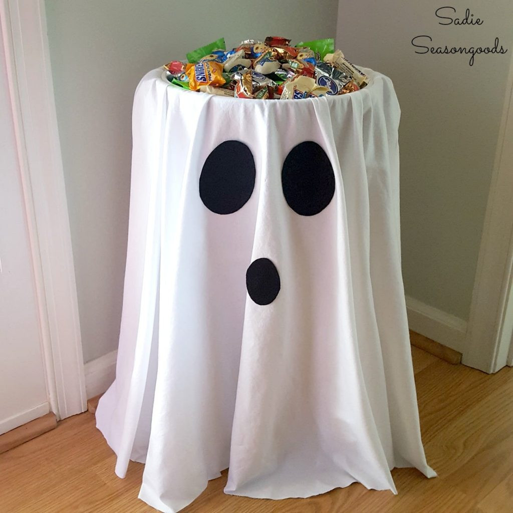 Diy Spooky Halloween Decorations Luxury 15 Ghostly Diy Halloween Party Decor Ideas for A Spooky atmosphere