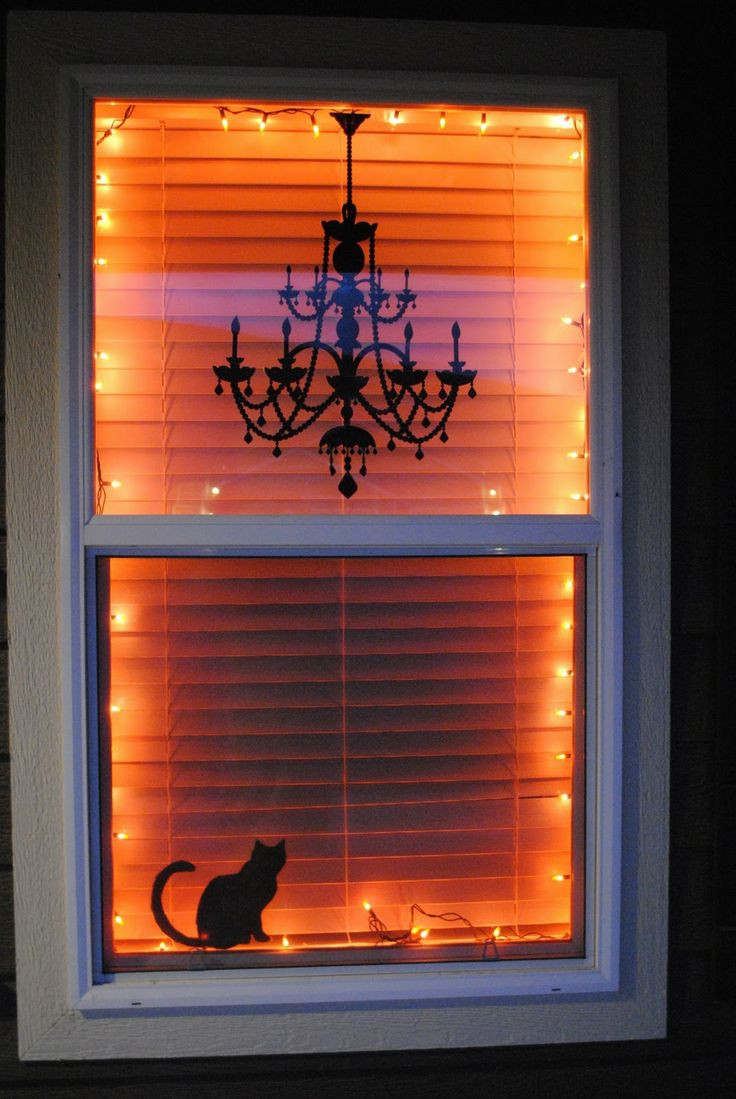 Diy Window Decorations for Halloween Beautiful Eek 12 Easy Last Minute Diy Window Decorations for Halloween