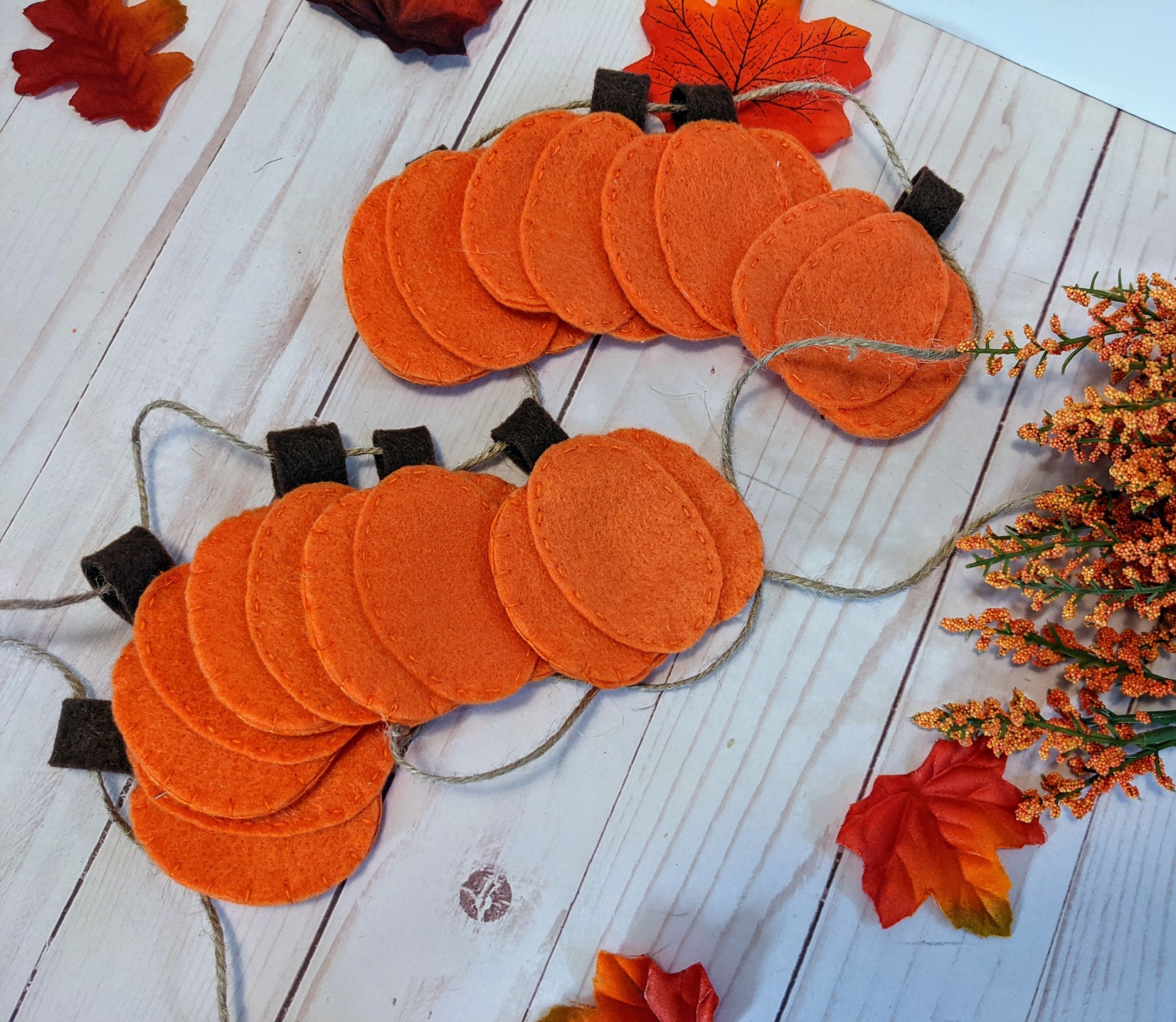 Felt Pumpkin Garland Fresh Felt Pumpkin Garland Hand Stitched Pumpkins Harvest Decor