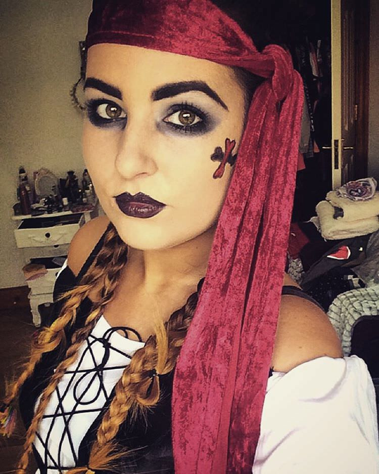 Female Pirate Pirate Makeup Easy Inspirational How to Do Pirate Makeup Female Mugeek Vidalondon