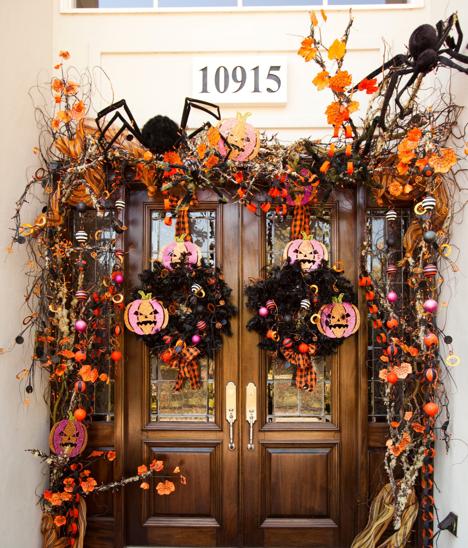 Front Door Halloween Decorations Fresh 28 Spooky Front Door Halloween Decoration Inspirations Godfather