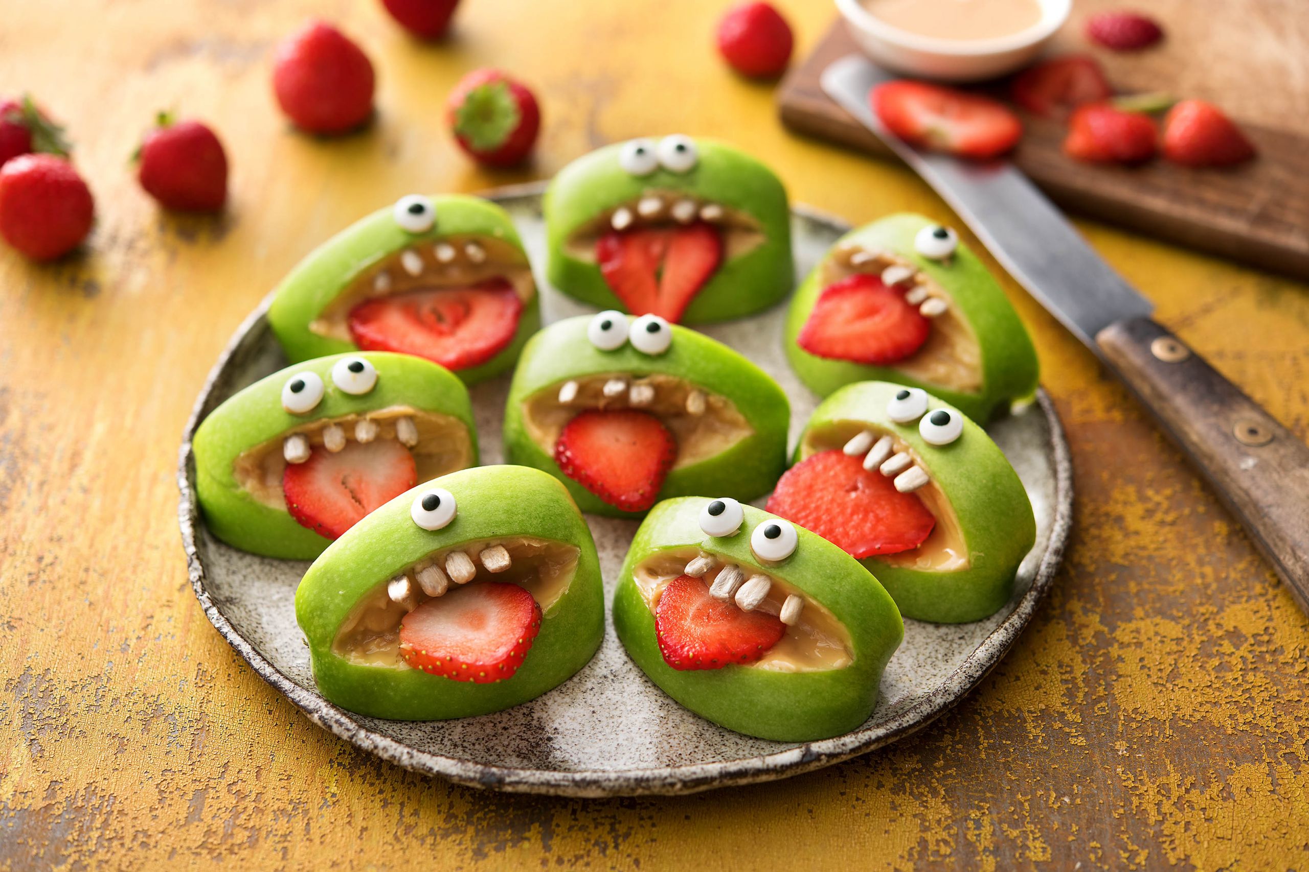 Fun Halloween Snacks Awesome 3 Halloween Snacks for Kids