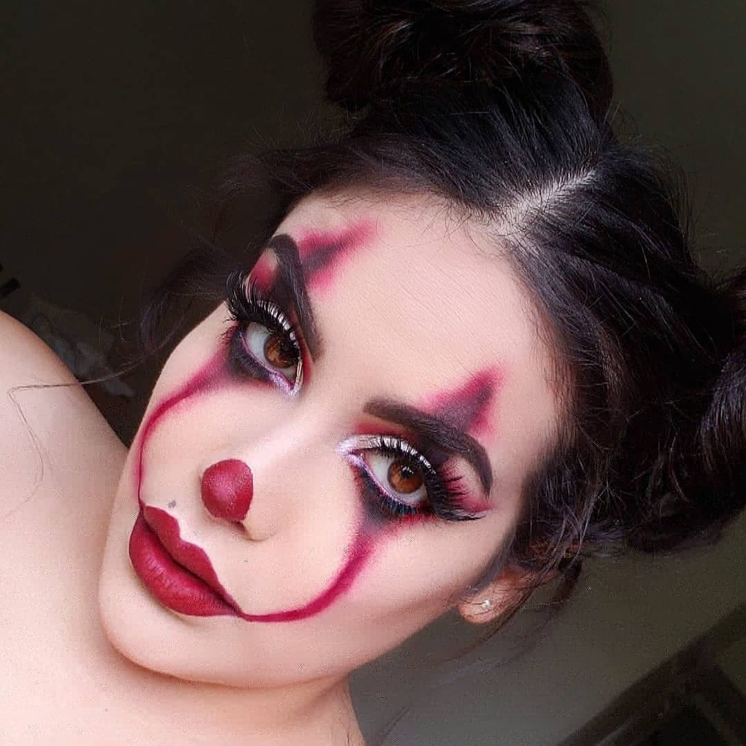 Glam Halloween Makeup Awesome Glam Clown Makeup Halloween Makeup Pennywise Makeup Brittanymcastaneda