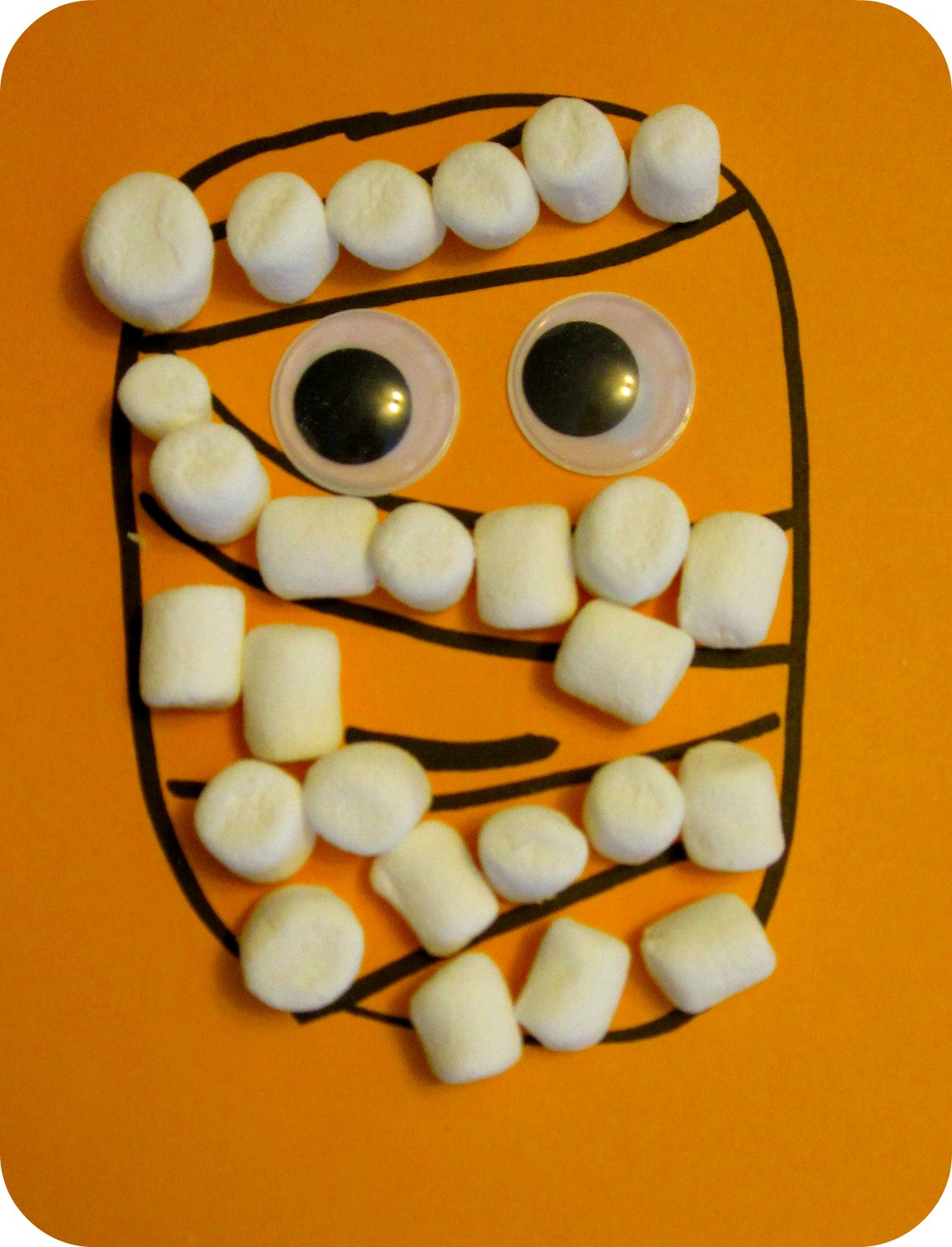 Halloween Activities for Preschoolers Fresh 31 Easy Halloween Crafts for Preschoolers