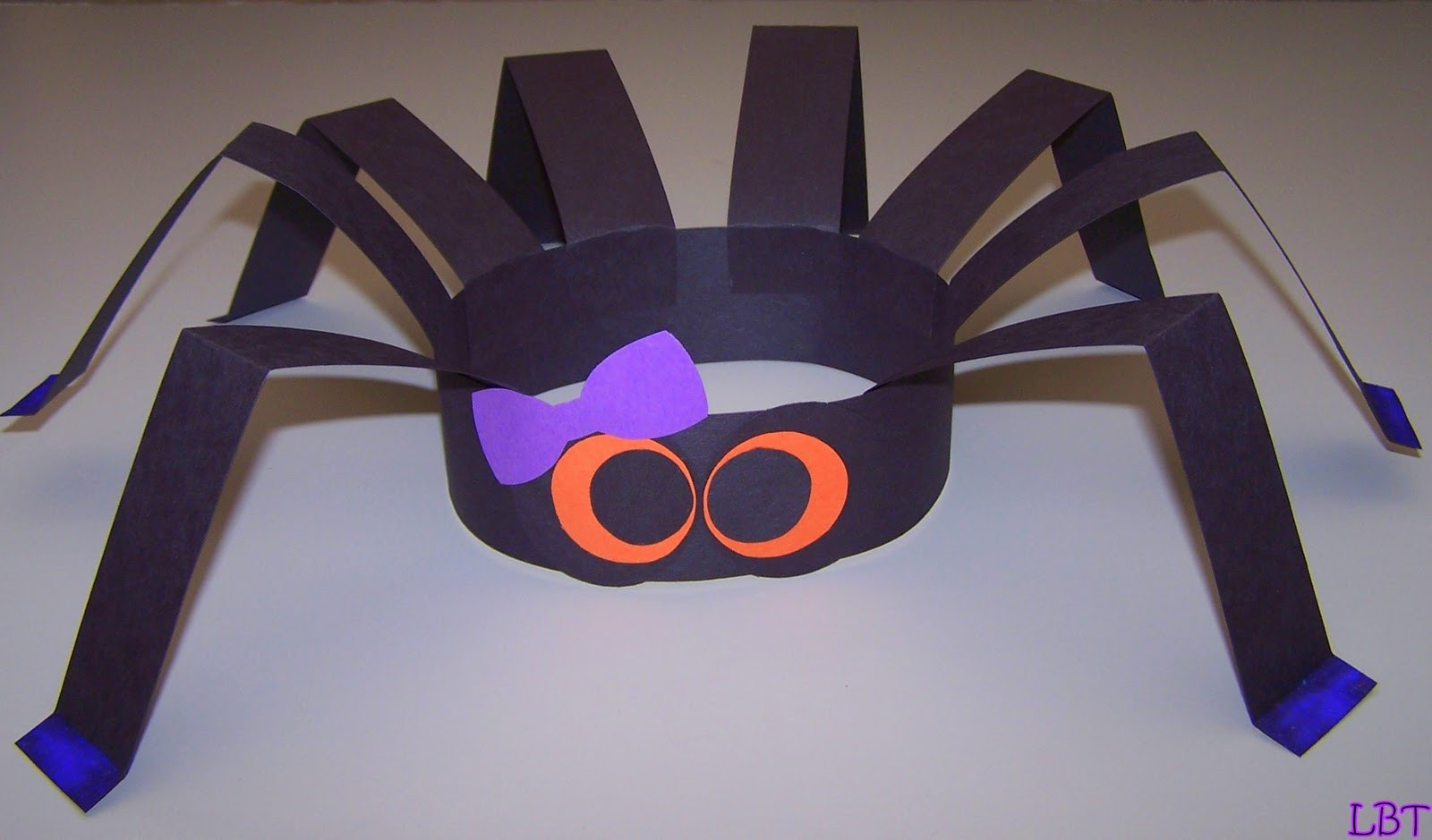 Halloween Arts and Crafts for Preschoolers Lovely 31 Easy Halloween Crafts for Preschoolers