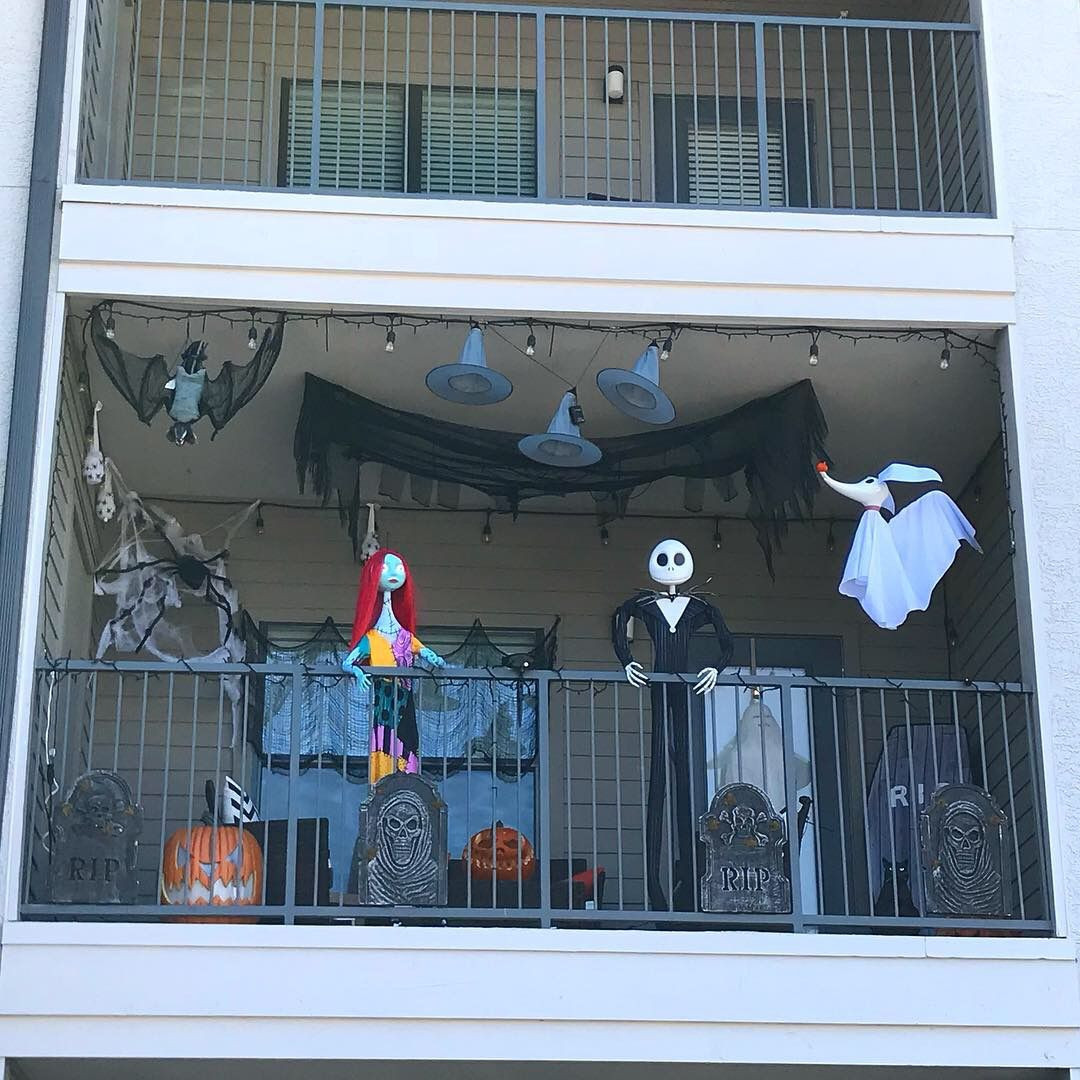 Halloween Balcony Decorating Ideas Fresh 30 Stylish Halloween Balcony Decorating Ideas Home Family Style and