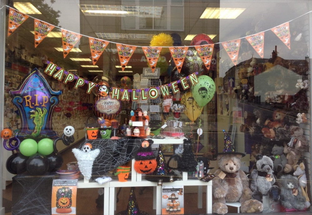 Halloween Decoration Shop Inspirational Halloween Special Shop Window Display Decoration Ideas the