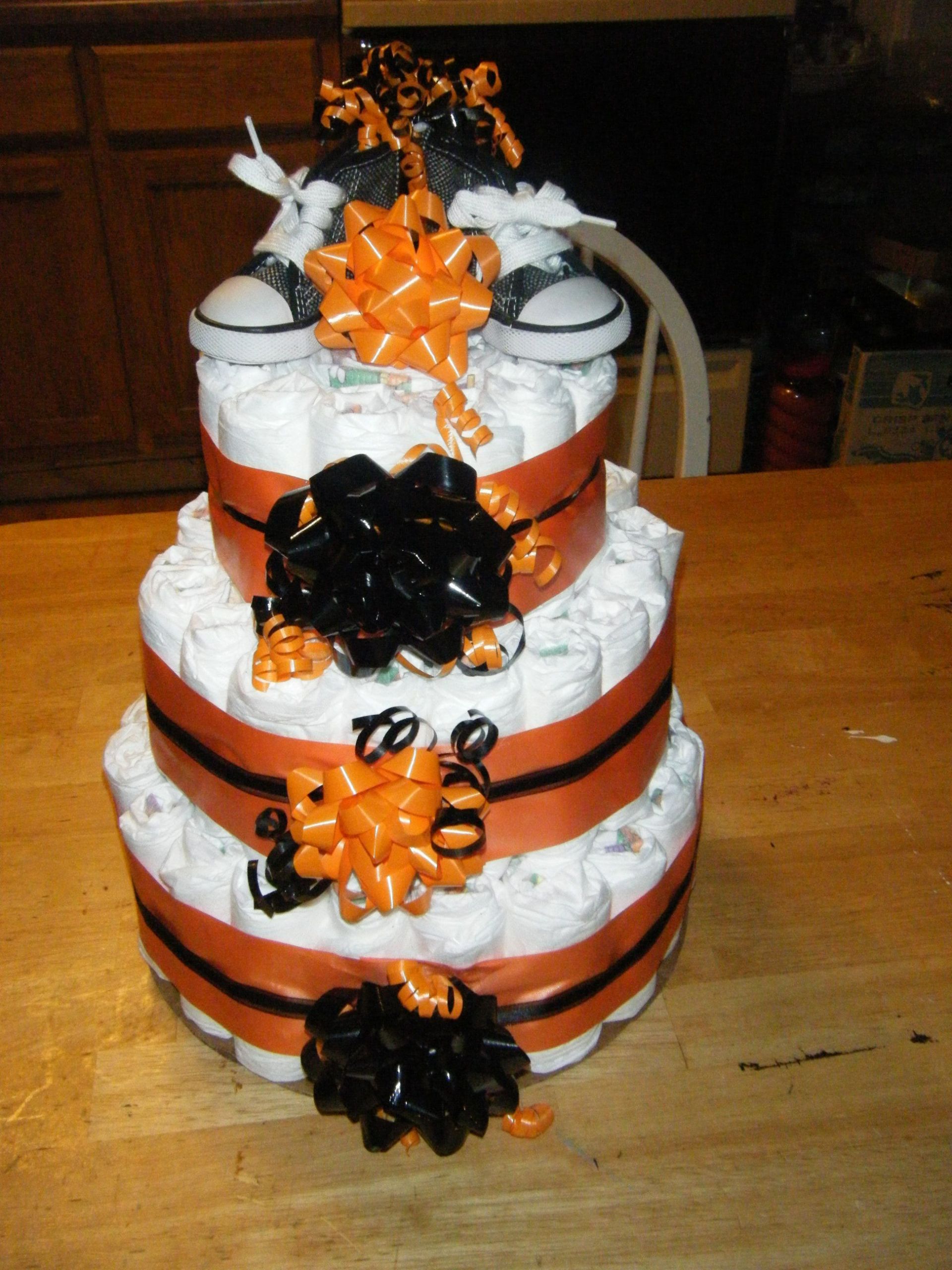 Halloween Diaper Cake Inspirational Pin by Darla Mueller On Craft Ideas