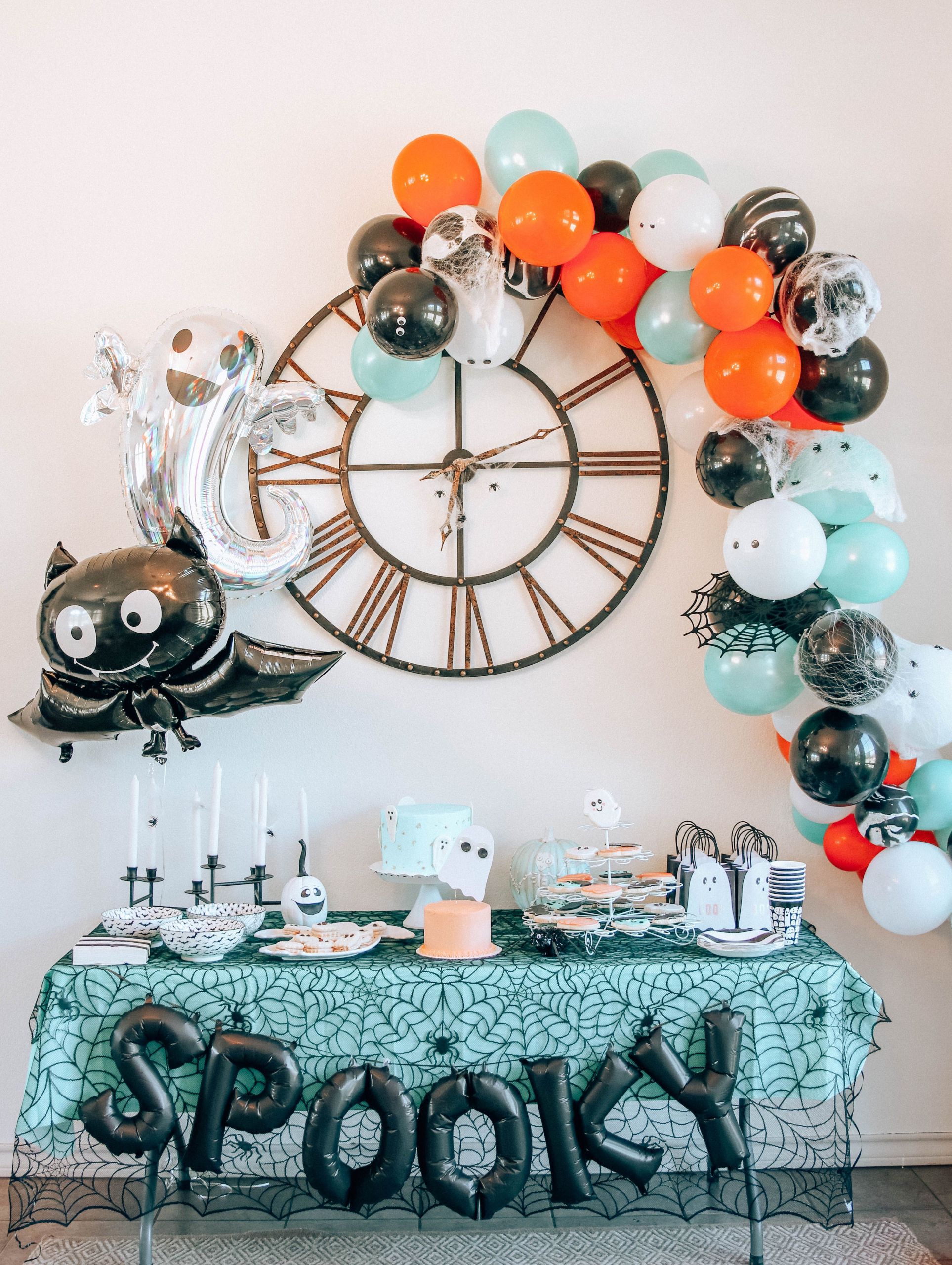 Halloween First Birthday Elegant Kid’s Spooky Halloween Party