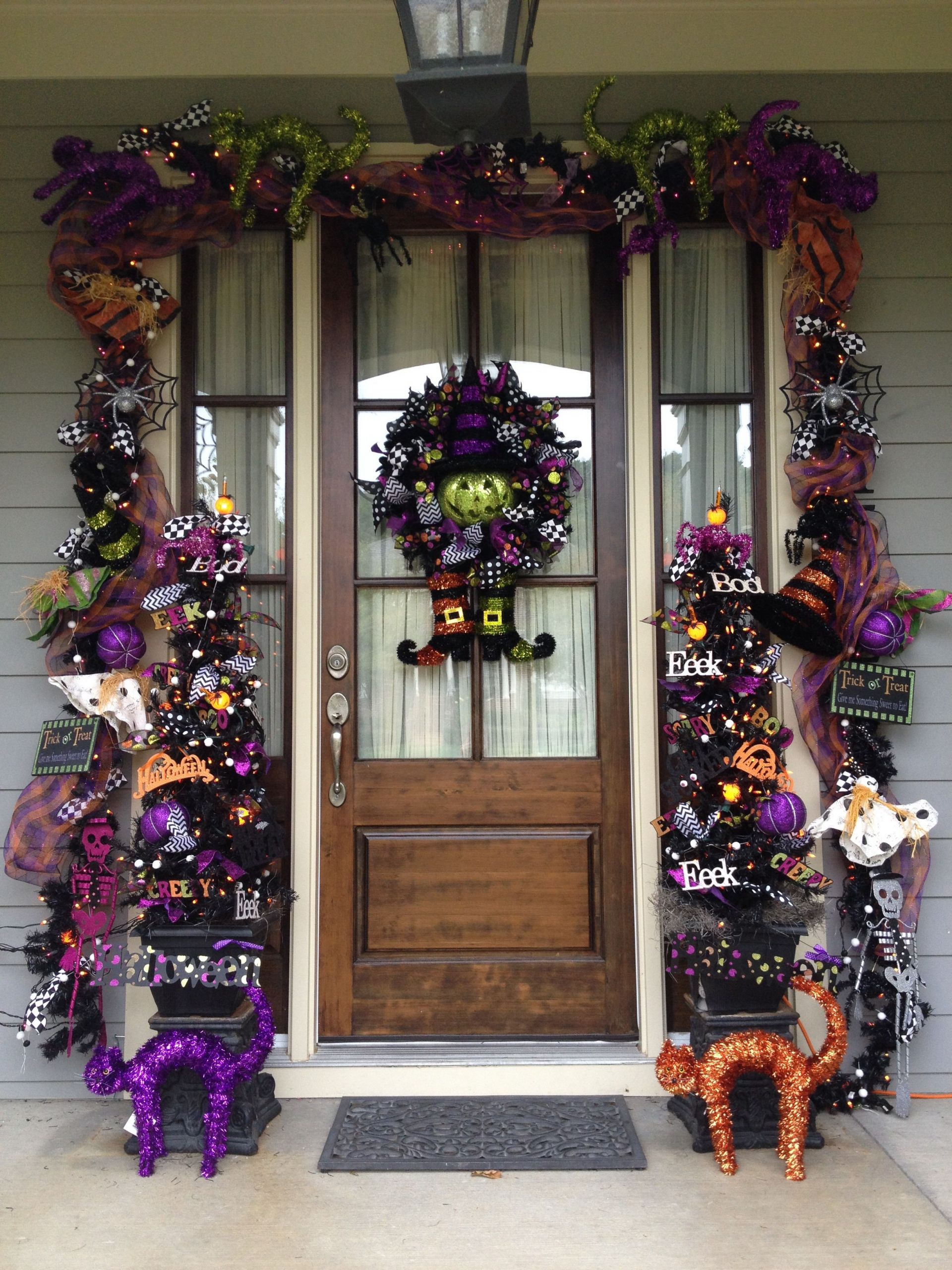 Halloween Front Door Decor Ideas Elegant Decorating Your Front Door for Halloween