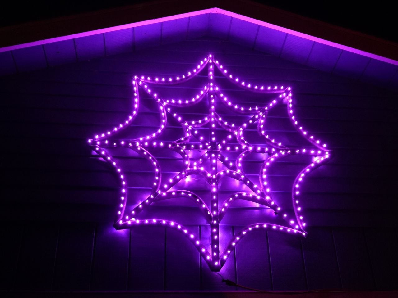 Halloween Lighted Spider Web Awesome How to Make A Giant Lighted Spider Web for Halloween oregonlive