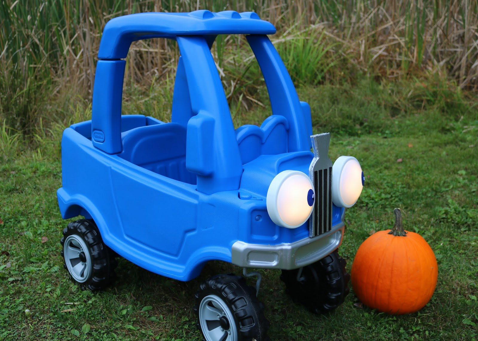 Halloween Little Blue Truck Elegant Here Es the Fun Little Blue Truck Halloween Costume