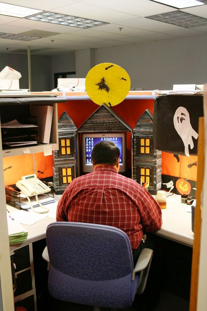 Halloween Office Decorations Unique 25 Halloween Fice Decorating Ideas Decoration Dwelling