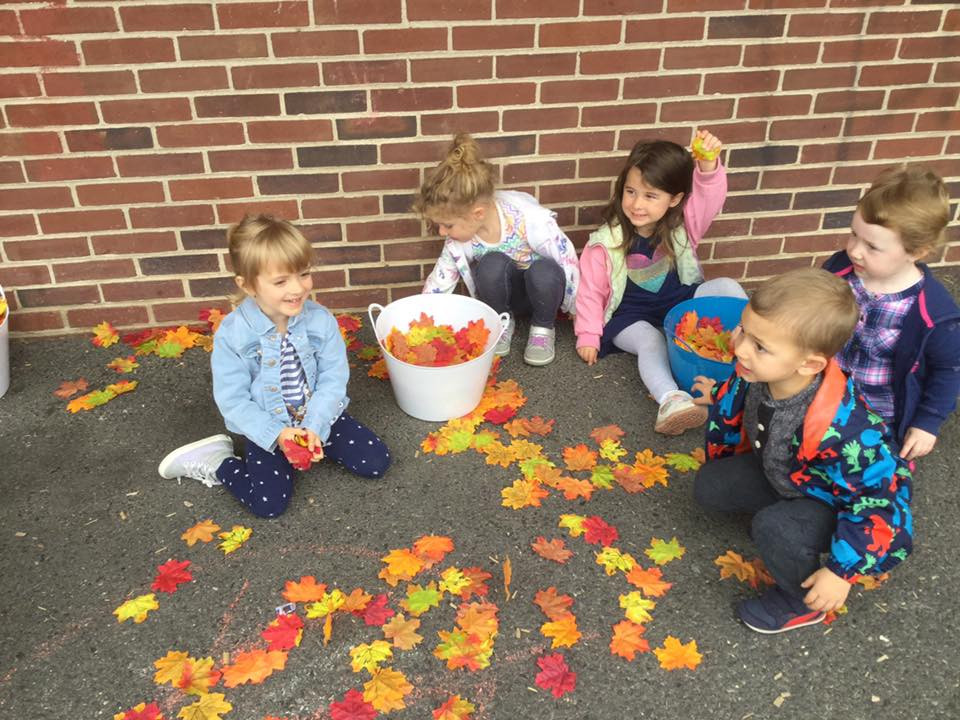 Halloween Outdoor Activities New 8 Outdoor Halloween Activities for toddlers and Preschoolers