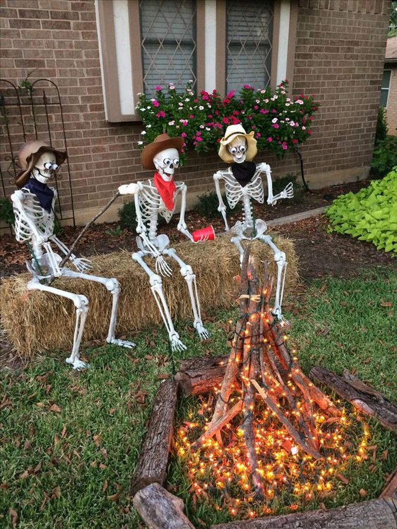 Halloween Outdoor Skeletons Unique 60 Skeleton Halloween Decoration Ideas for Outdoors