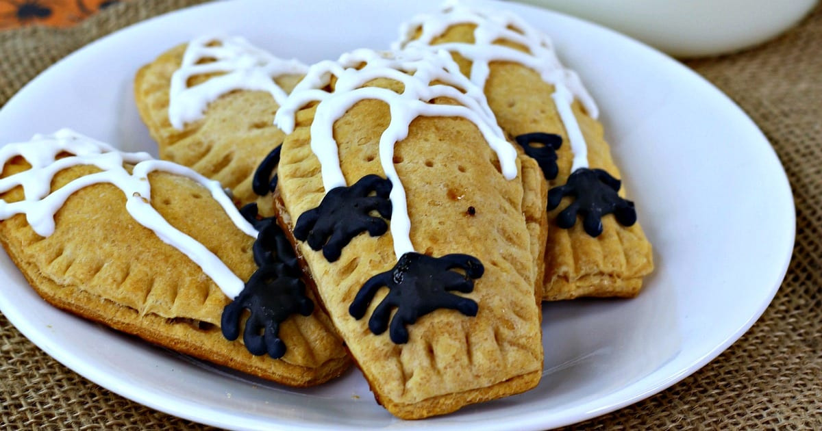 Halloween Pop Tarts Awesome Spooky Homemade Halloween Pop Tart Recipe Mama Likes to Cook