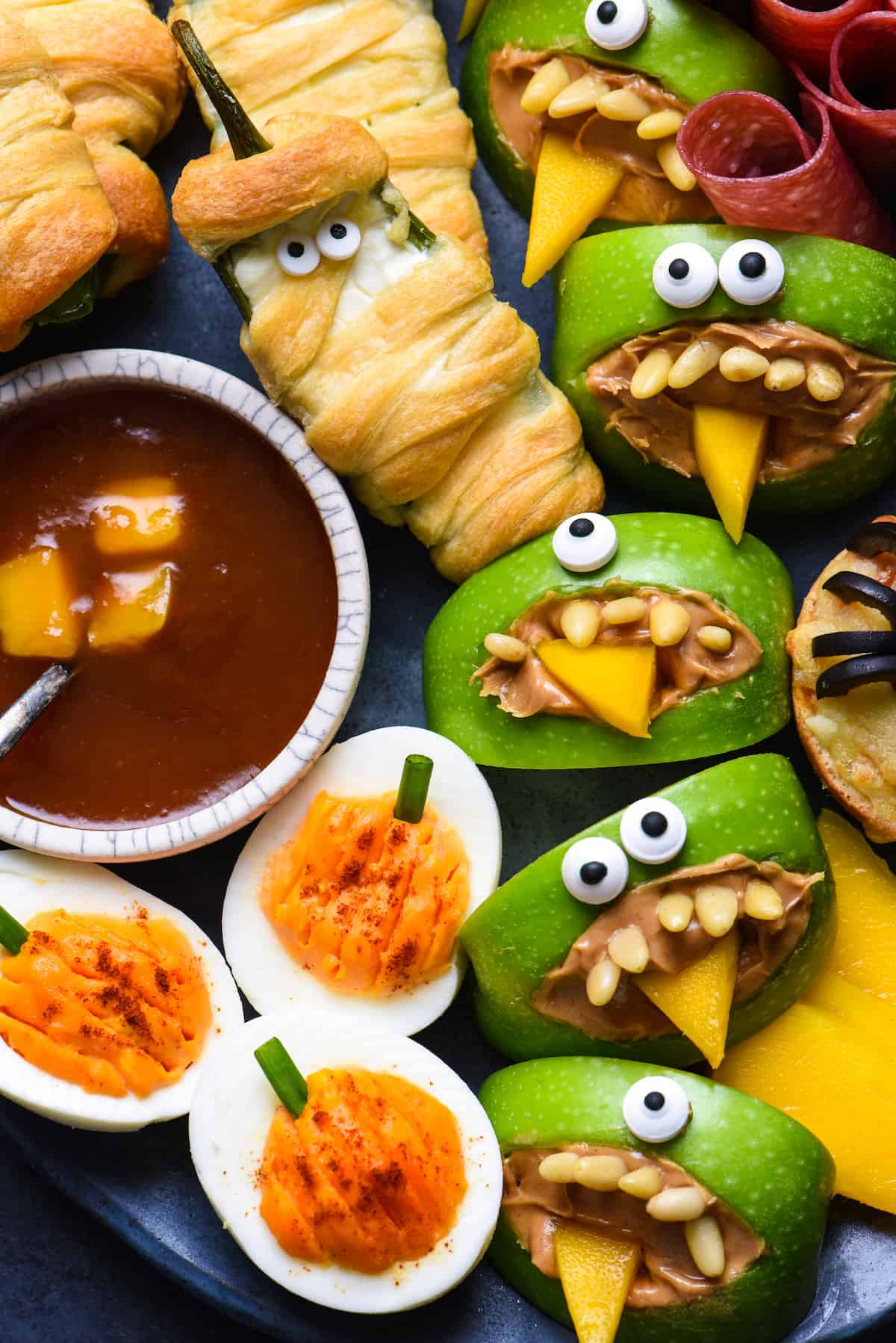 Halloween theme Treats Beautiful Halloween Snack Ideas and Party Food Foxes Love Lemons