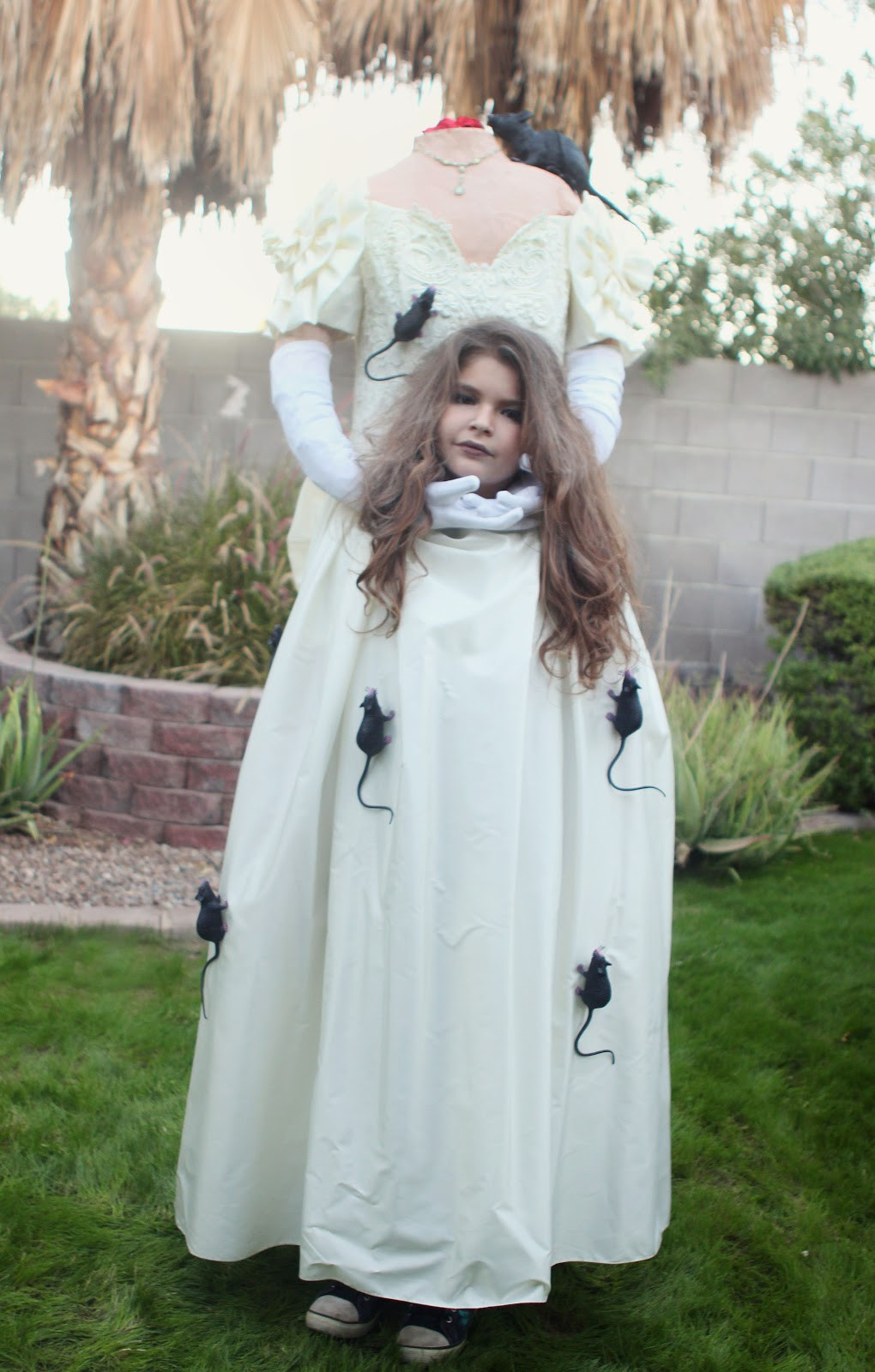 Headless Halloween Costume Inspirational Jill and the Little Crown How to Make A Headless Costume