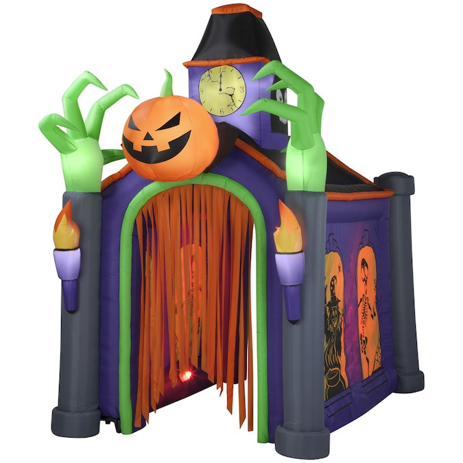 Lowes Halloween Inflatables Beautiful Holiday Living 10 5 Ft X 6 66 Ft Animatronic Lighted Haunted House