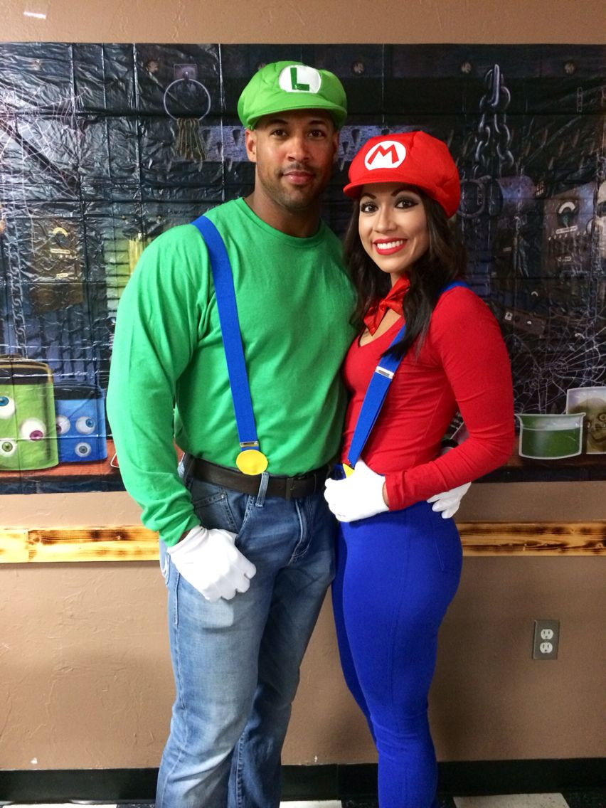 Mario Luigi Couple Costume Lovely Mario and Luigi Couple Costumes