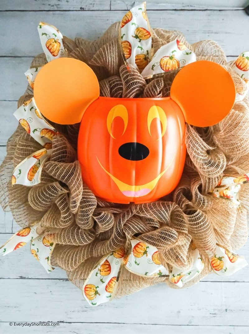 Mickey Mouse Pumpkin Wreath New Diy Mickey Mouse Pumpkin Wreath Everyday Shortcuts