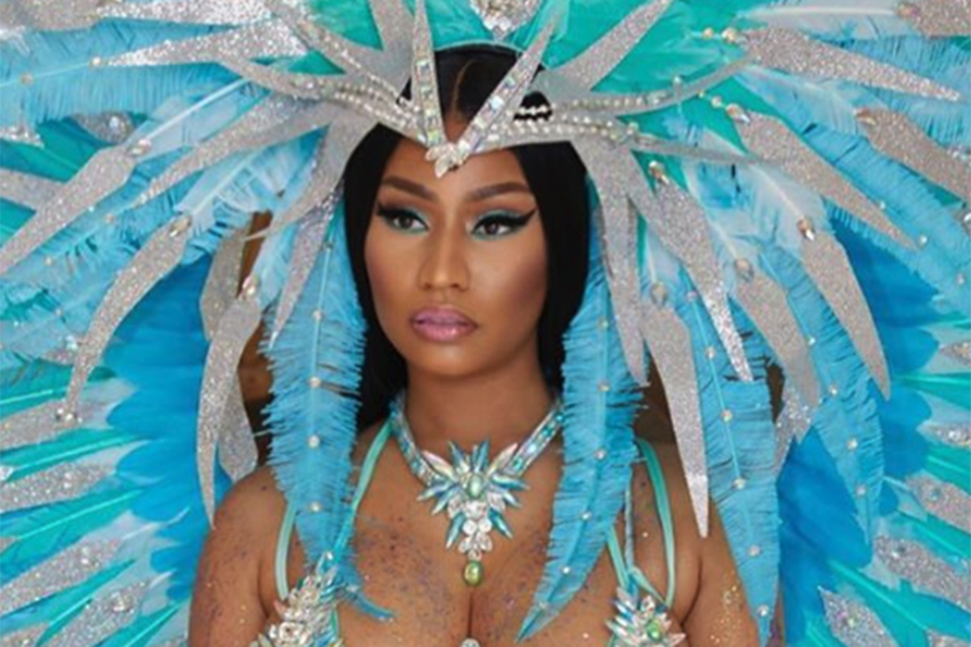 Nicki Minaj Costume New Nicki Minaj Shows Off Her Curves In Colorful Carnival Costume