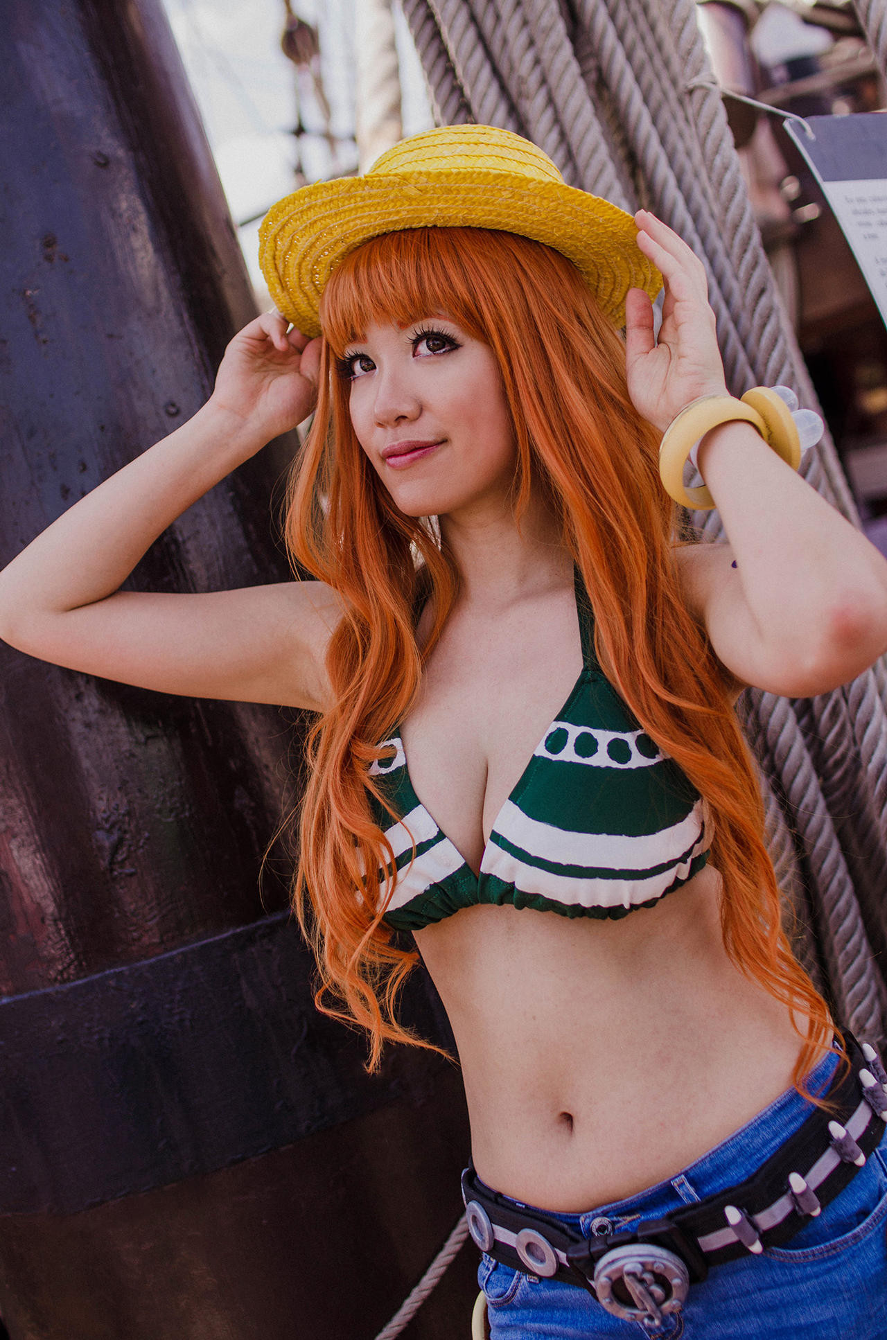 One Piece Nami Cosplay Awesome Nami Wearing Luffy S Hat E Piece Cosplay by Firecloak On Deviantart