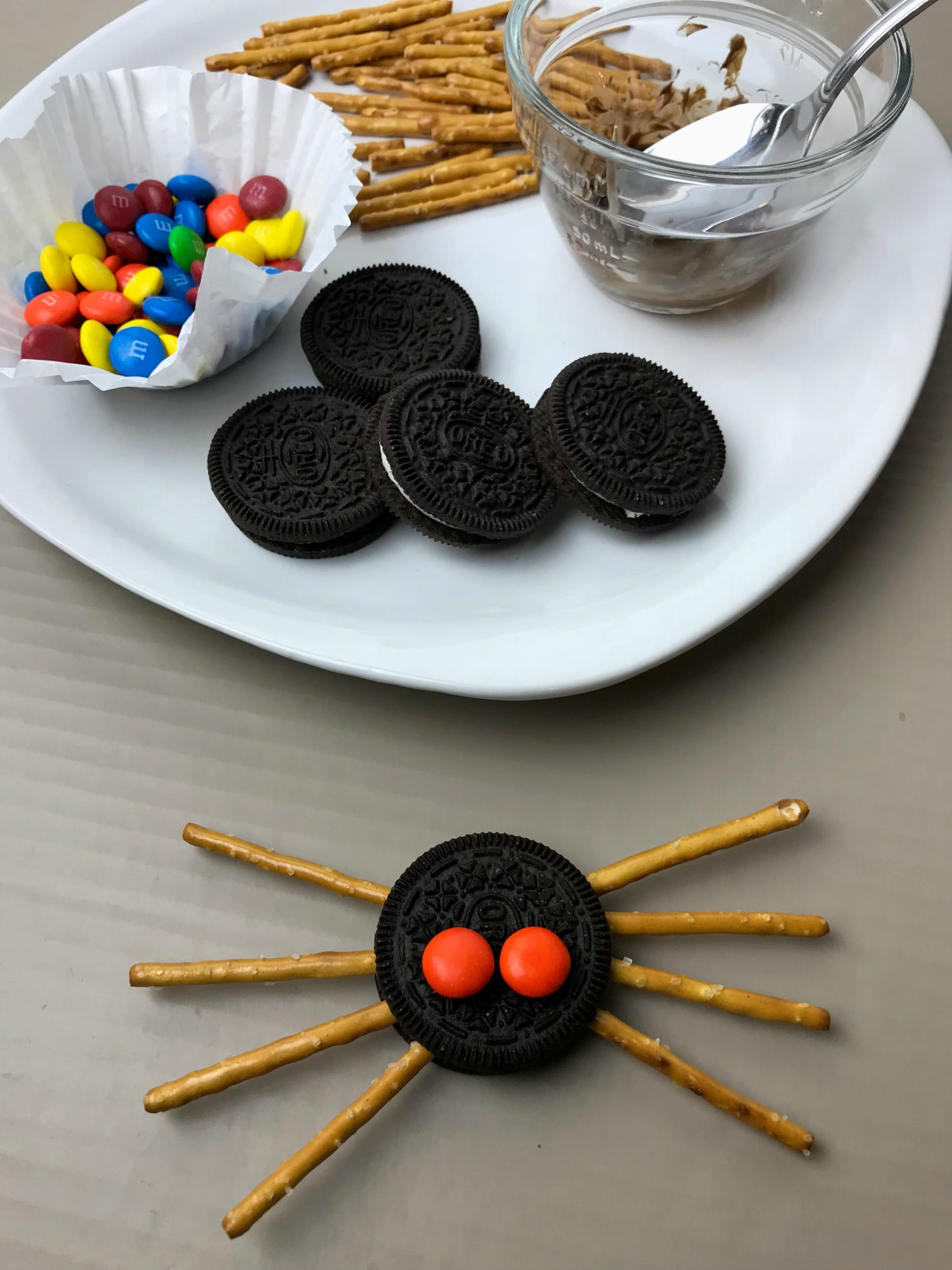 Oreo Cookie Spider New Classic oreo Spider Cookies About A Mom