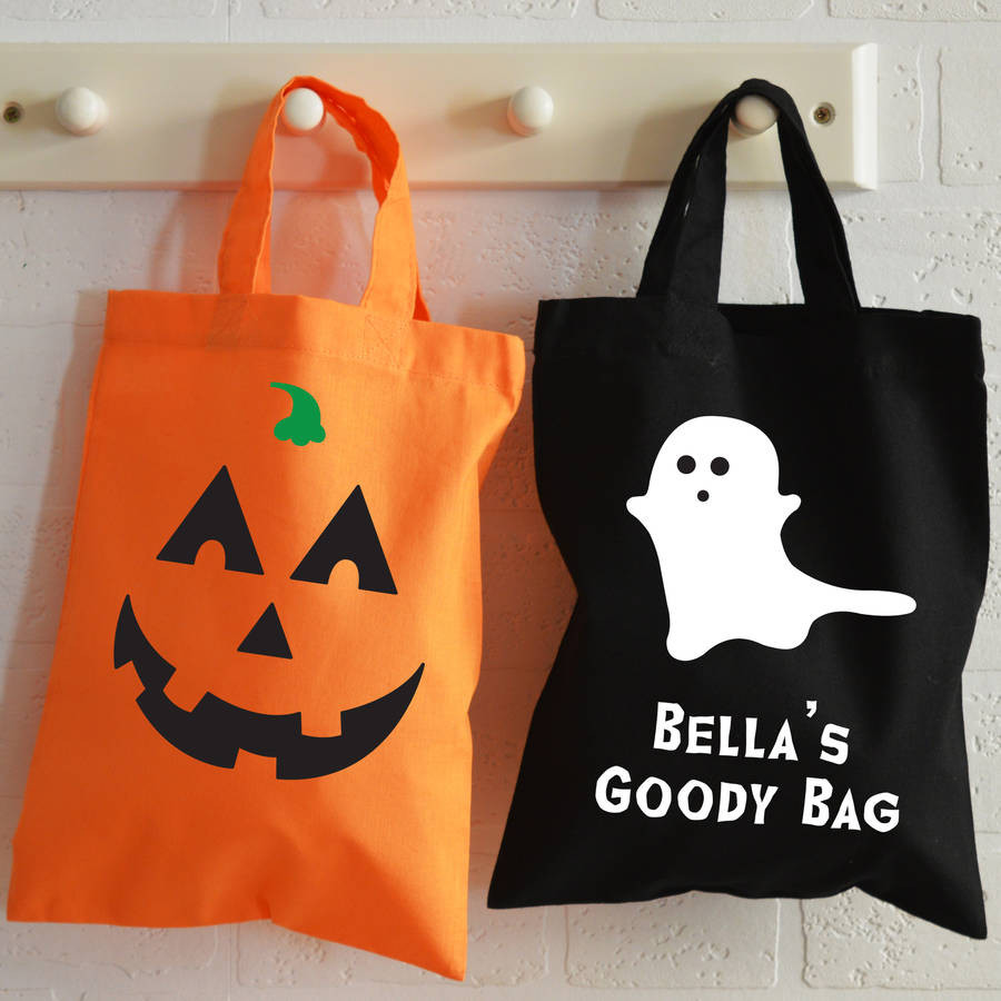 Personalised Halloween Bags Luxury Personalised Halloween Trick Treat Party Bags by Meenymineymo