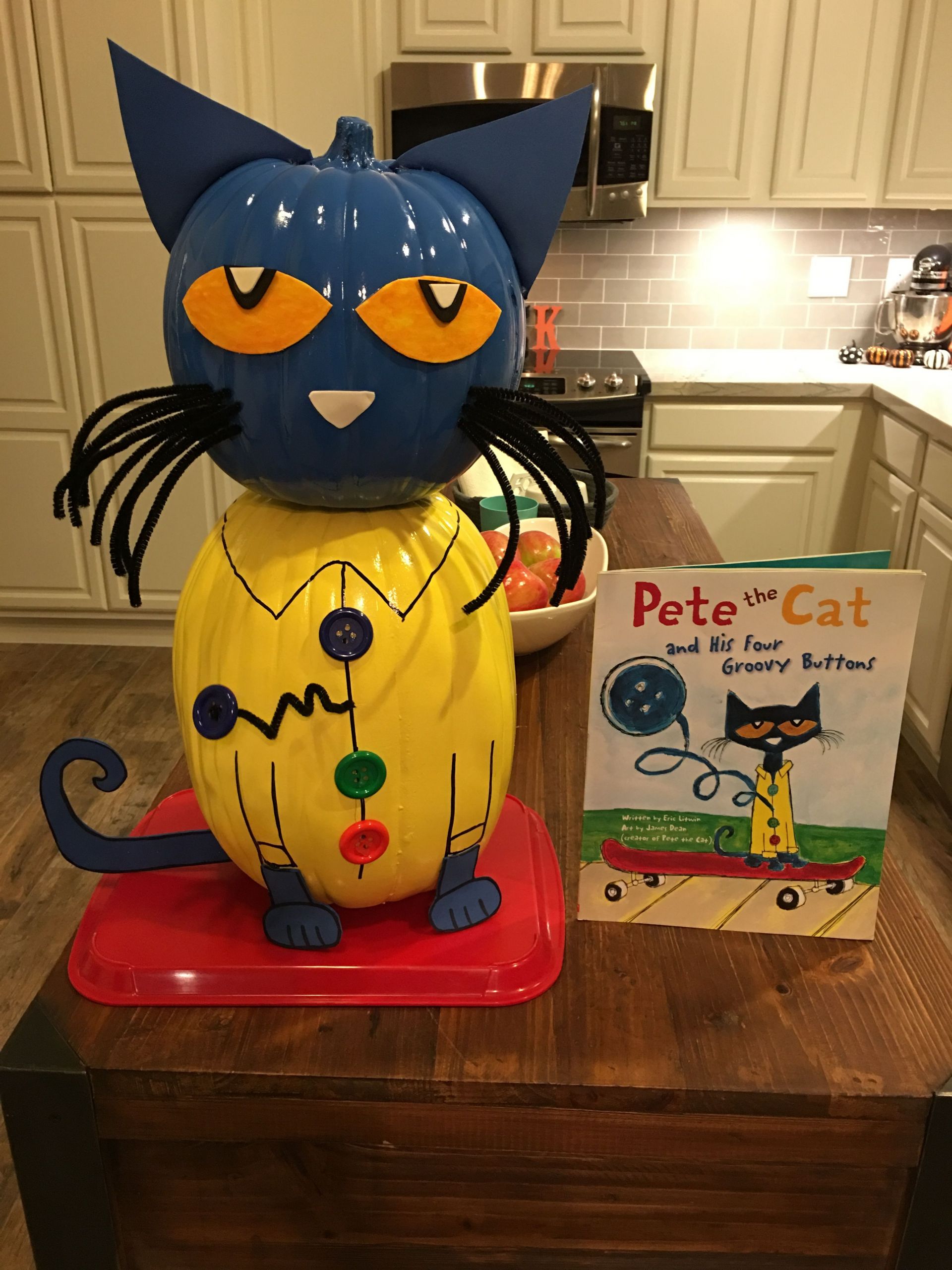 Pete the Cat Pumpkin Decoration Beautiful Book Character Pumpkin Project Pete the Cat