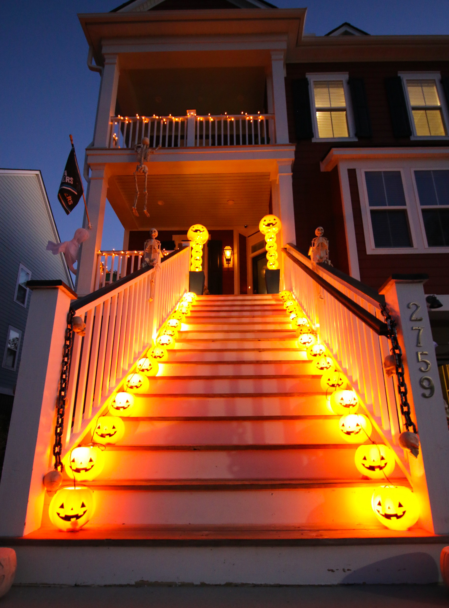 Porch Light On for Halloween Inspirational Our Diy Halloween Porch Decor