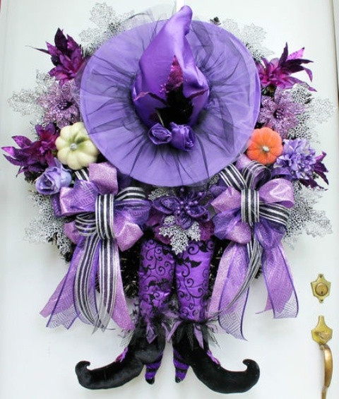 Purple Halloween Decor Inspirational 70 Awesome Purple Halloween Décor Ideas Digsdigs