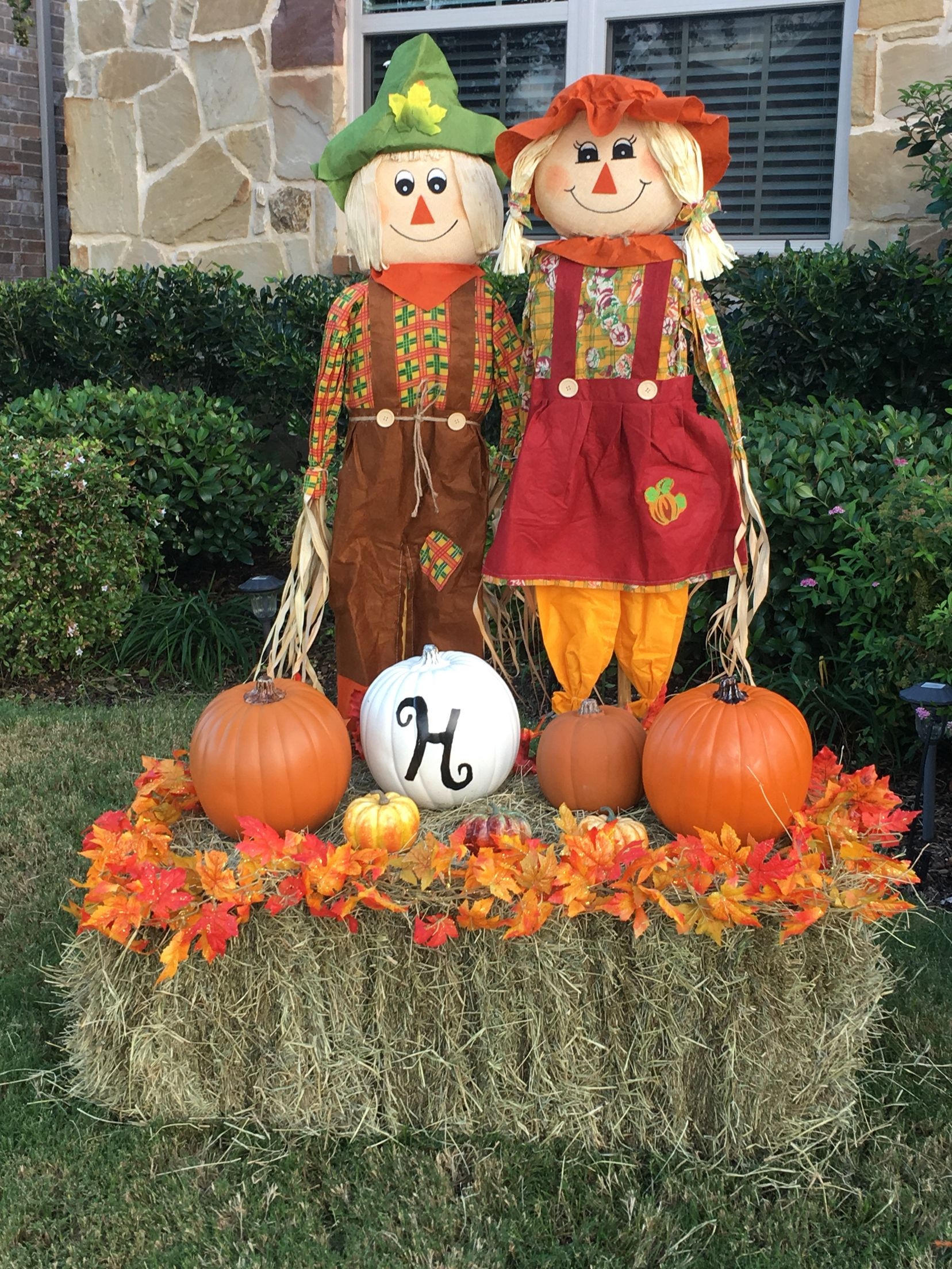 Scarecrow Decoration Outdoor Inspirational My 2016 Fall Yard Decorations I Used A Different Boy and Girl