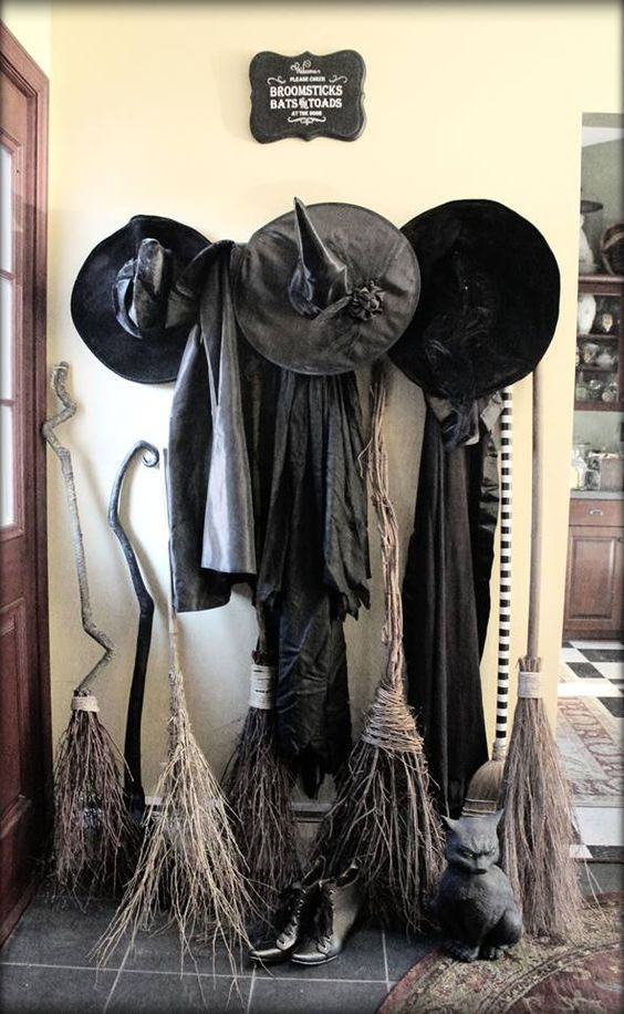 Unusual Halloween Decorations Inspirational 20 Fun and Unique Halloween Decorating Ideas the Art In Life