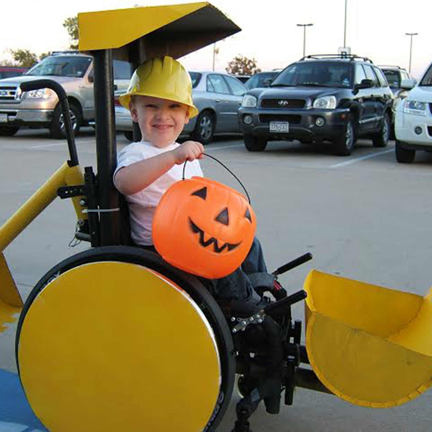 Wheelchair Halloween Costumes Fresh 8 Amazing Halloween Costumes for Wheelchair Bound Children