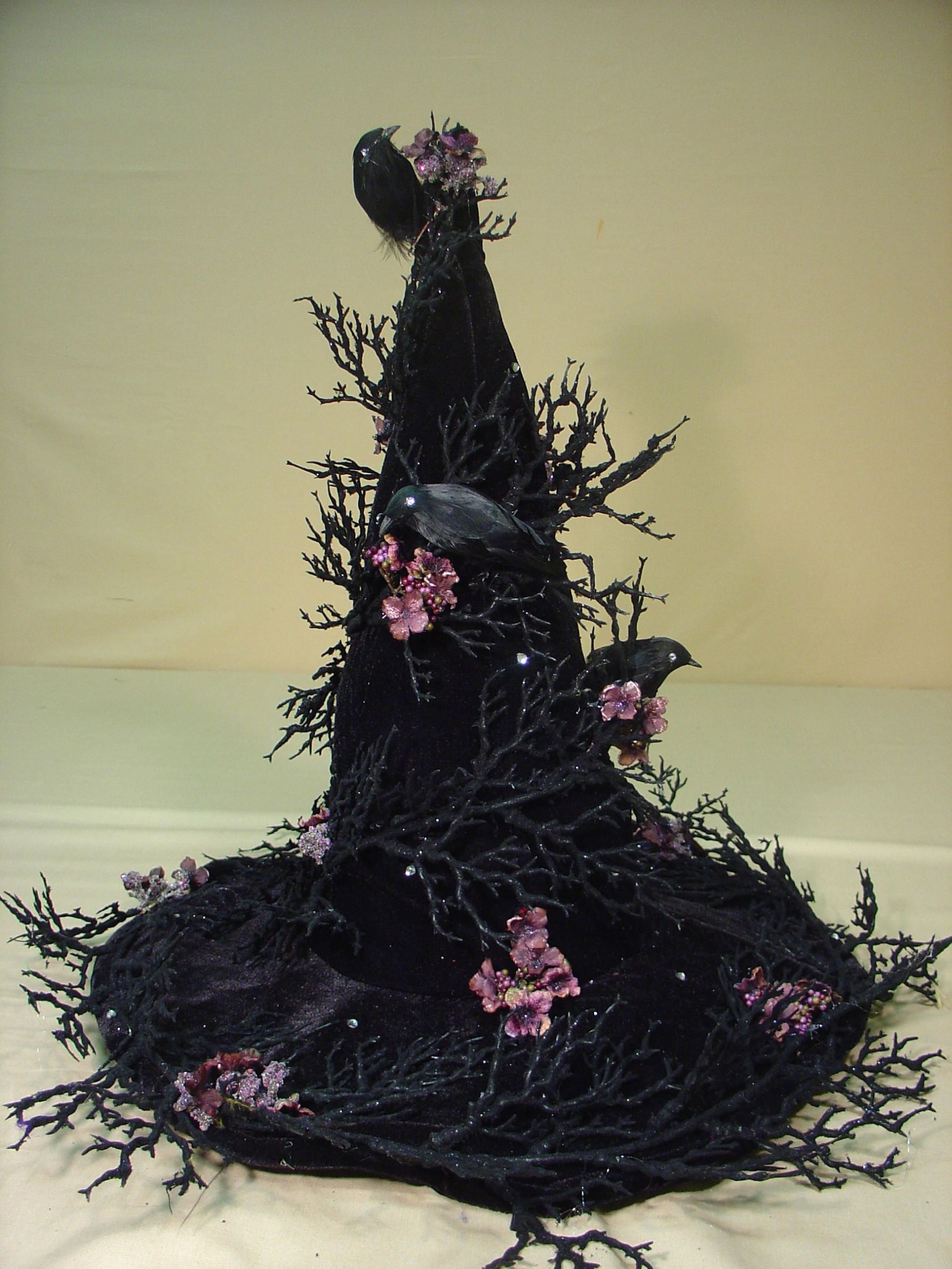 Witch Hat Decor Elegant 20 Halloween Witch Hat Centerpiece – the Urban Decor