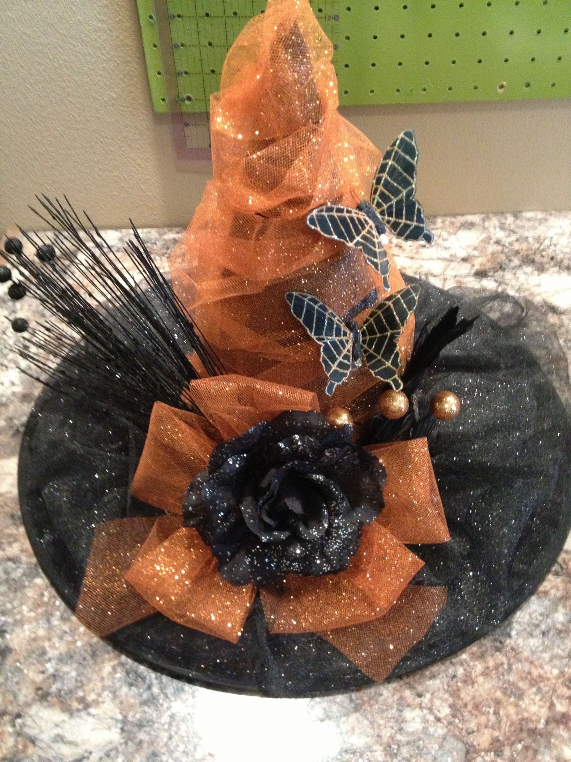 Witch Hat Decorating Ideas Awesome 20 Witch Hat Decoration Ideas – Homedecorish