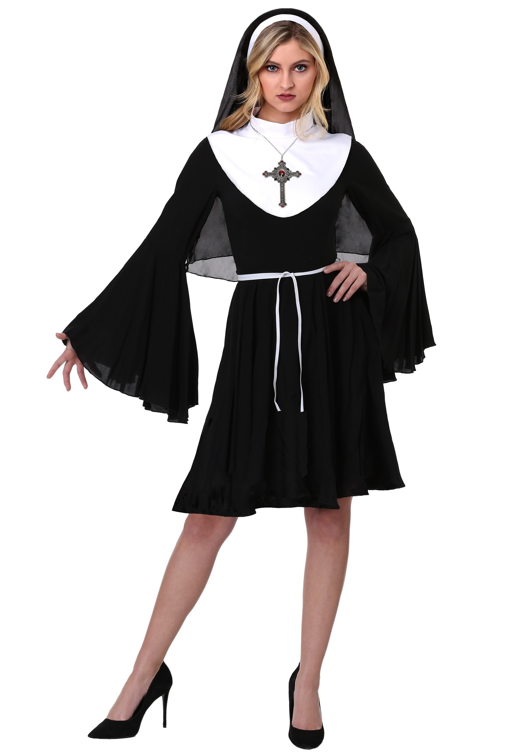 Womens Nun Halloween Costumes Elegant Sassy Nun Women S Costume